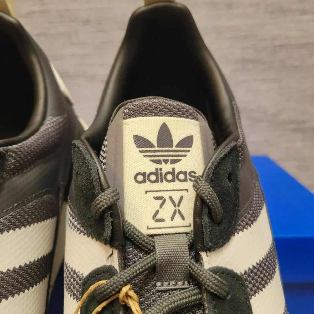 Adidas ZX 700 HD Grey
